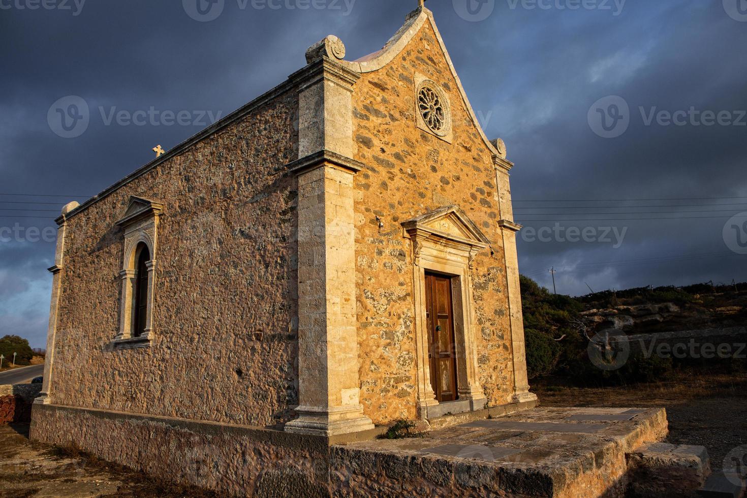 die griechisch-orthodoxe kirche auf der insel kreta foto
