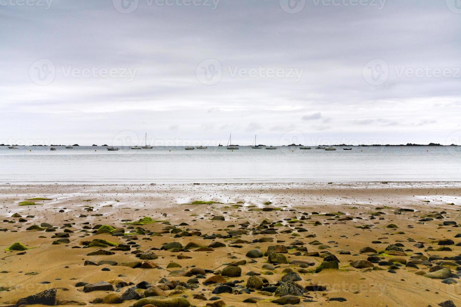 La Manche Küste bei Ebbe, Bretagne foto