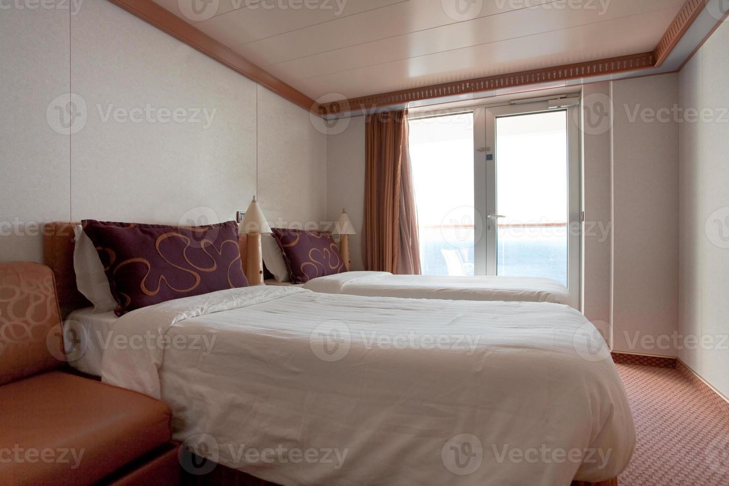 Hotelzimmer auf Kreuzfahrtschiff - Zweibettzimmer foto