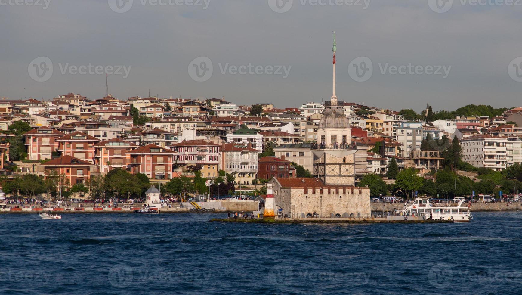 Jungfrauenturm in Istanbul foto