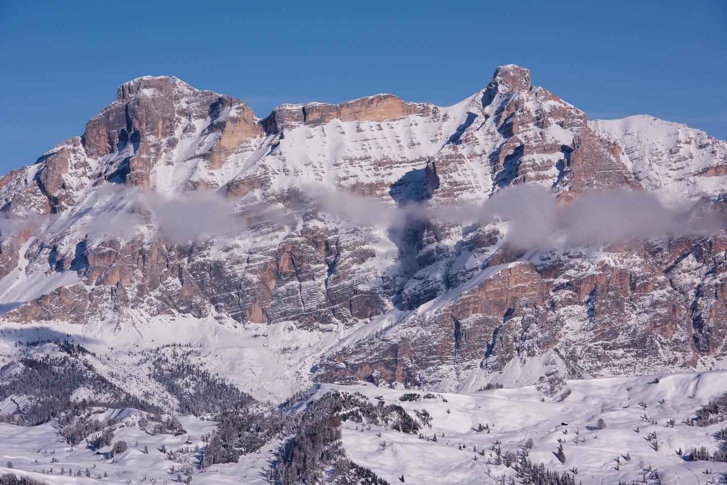 Blick auf den Wintersonnenaufgang foto