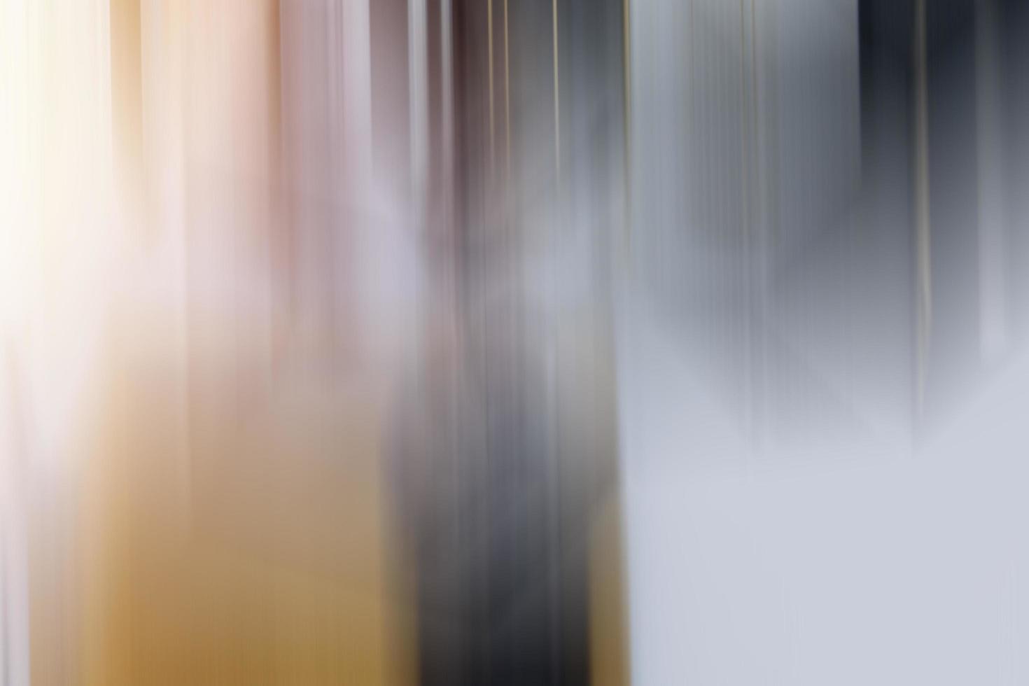 konzeptioneller heller Bewegungsunschärfe linearer bunter weicher Lichtverlauf abstrakter Designhintergrund oder Hintergrund. eine verschwommene Tapete mit zeitgenössischen eleganten künstlerischen Linien als zukünftige Stripe-Speed-Technologie foto