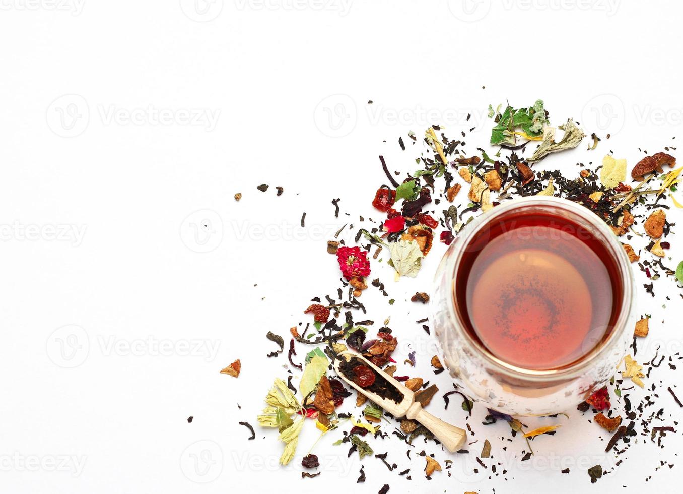Kräuter- und Masala-Tee foto