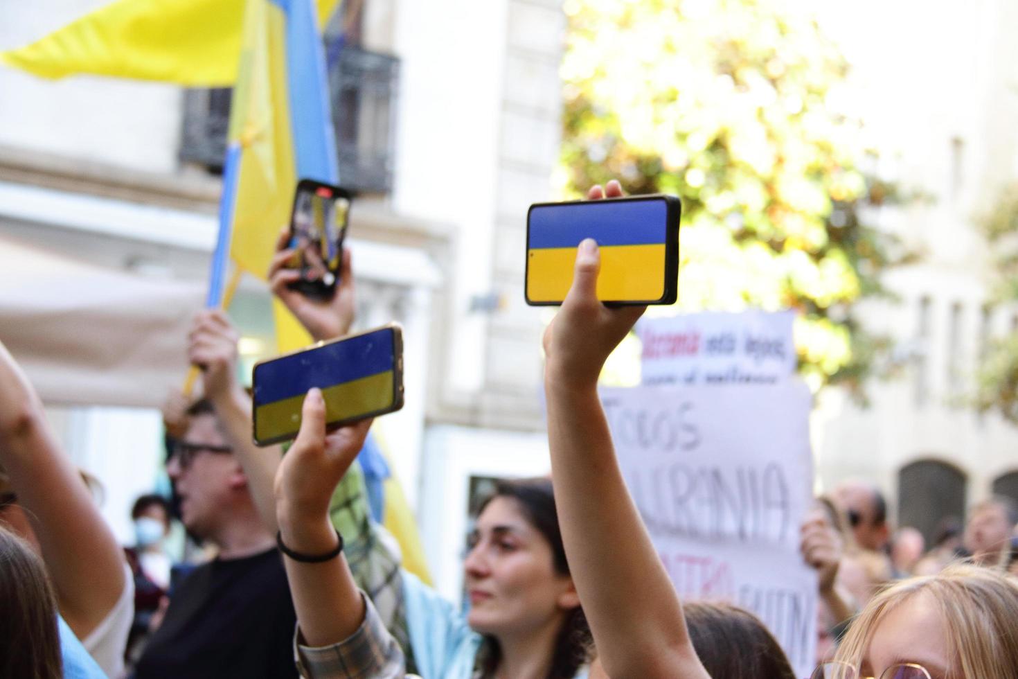 Demonstrationsstand mit der Ukraine gegen die russische Aggression, 7. Mai 2022, Vitoria-Gasteiz, Spanien foto