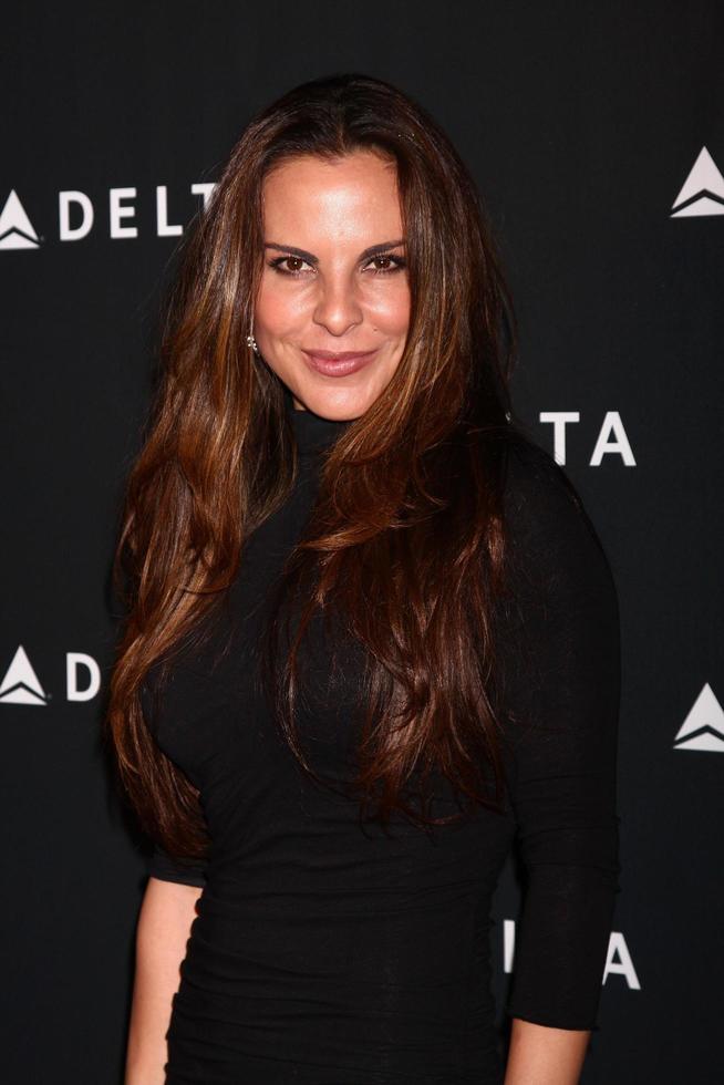 los angeles, 7. feb - kate del castillo kommt am 7. februar 2013 in los angeles, ca., zur feier des musikindustrieempfangs im getty house foto