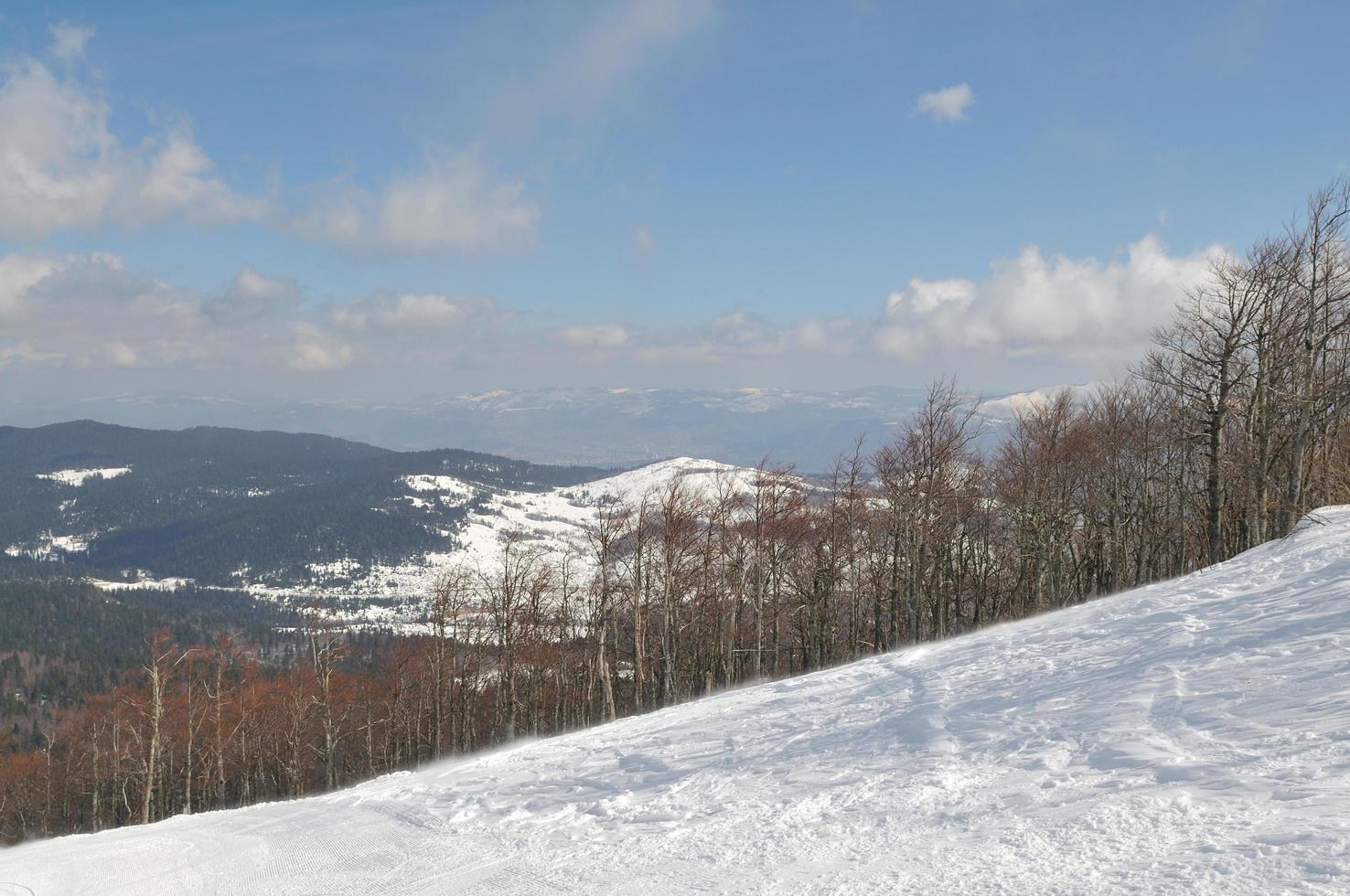 Blick auf die Winterlandschaft foto