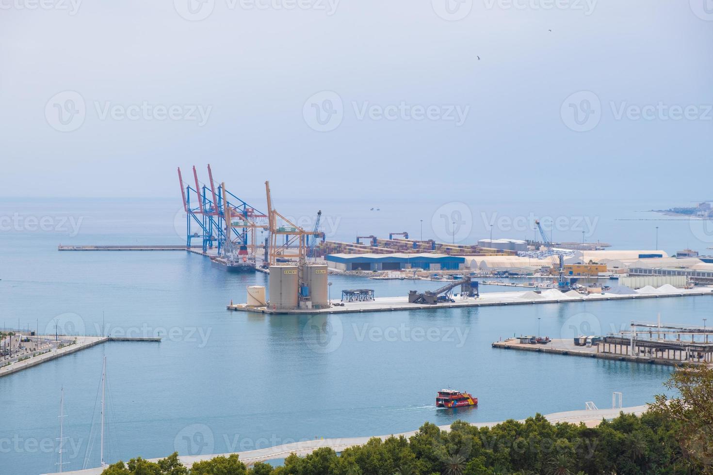 Luftaufnahme des Hafens von Malaga, Spanien foto