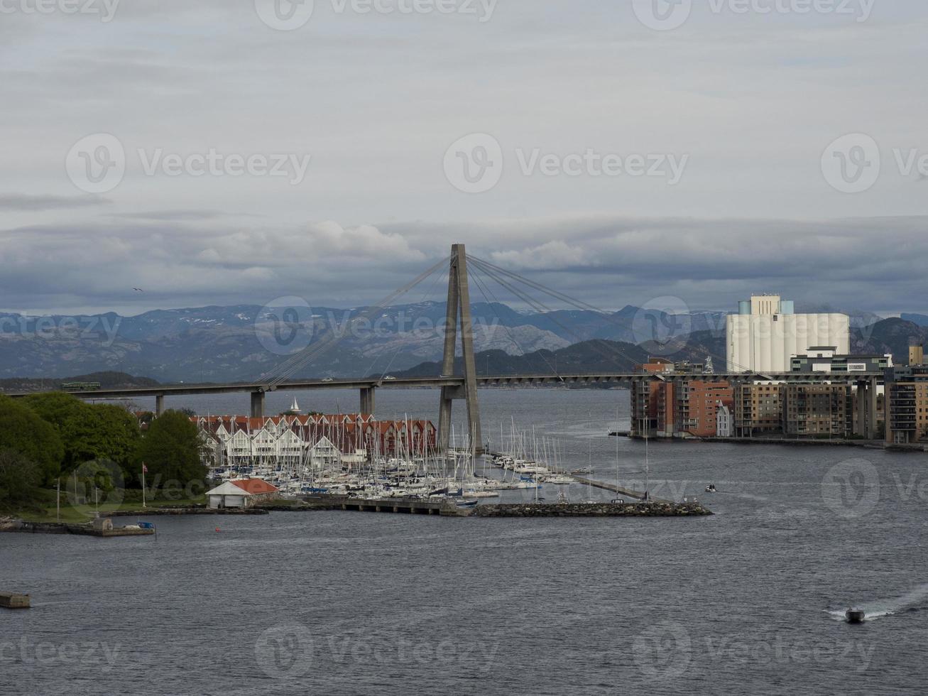 Kreuzfahrt in den Fjorden von Norwegen foto