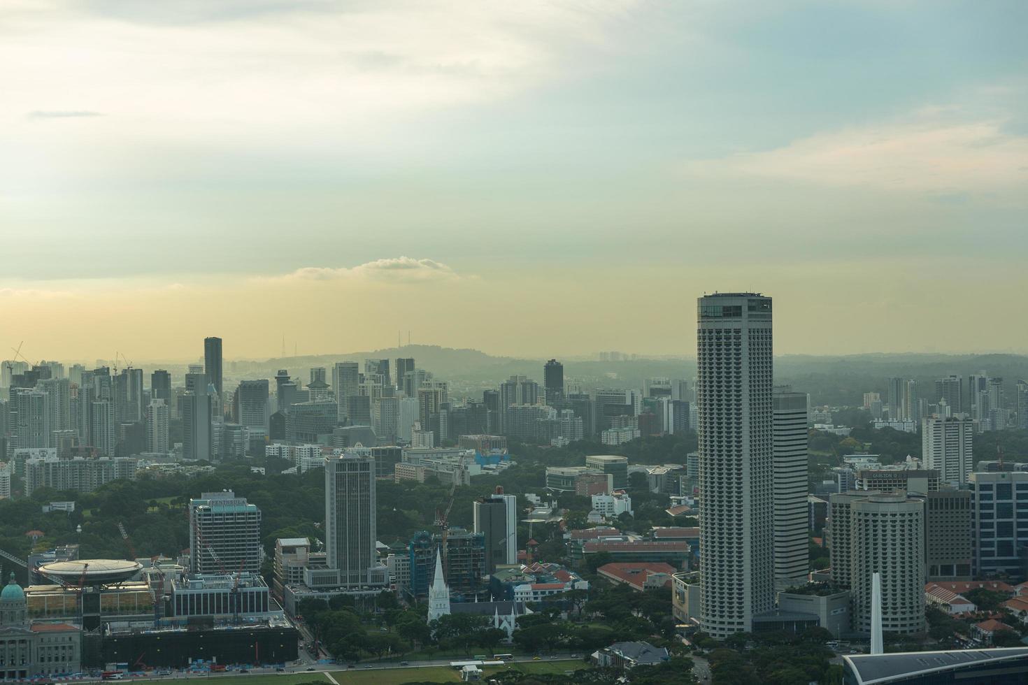 Blick auf die Skyline der Stadt Singapur foto