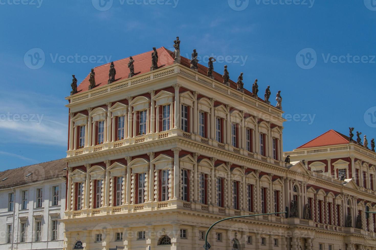 alte gebäude der stadt potsdam foto