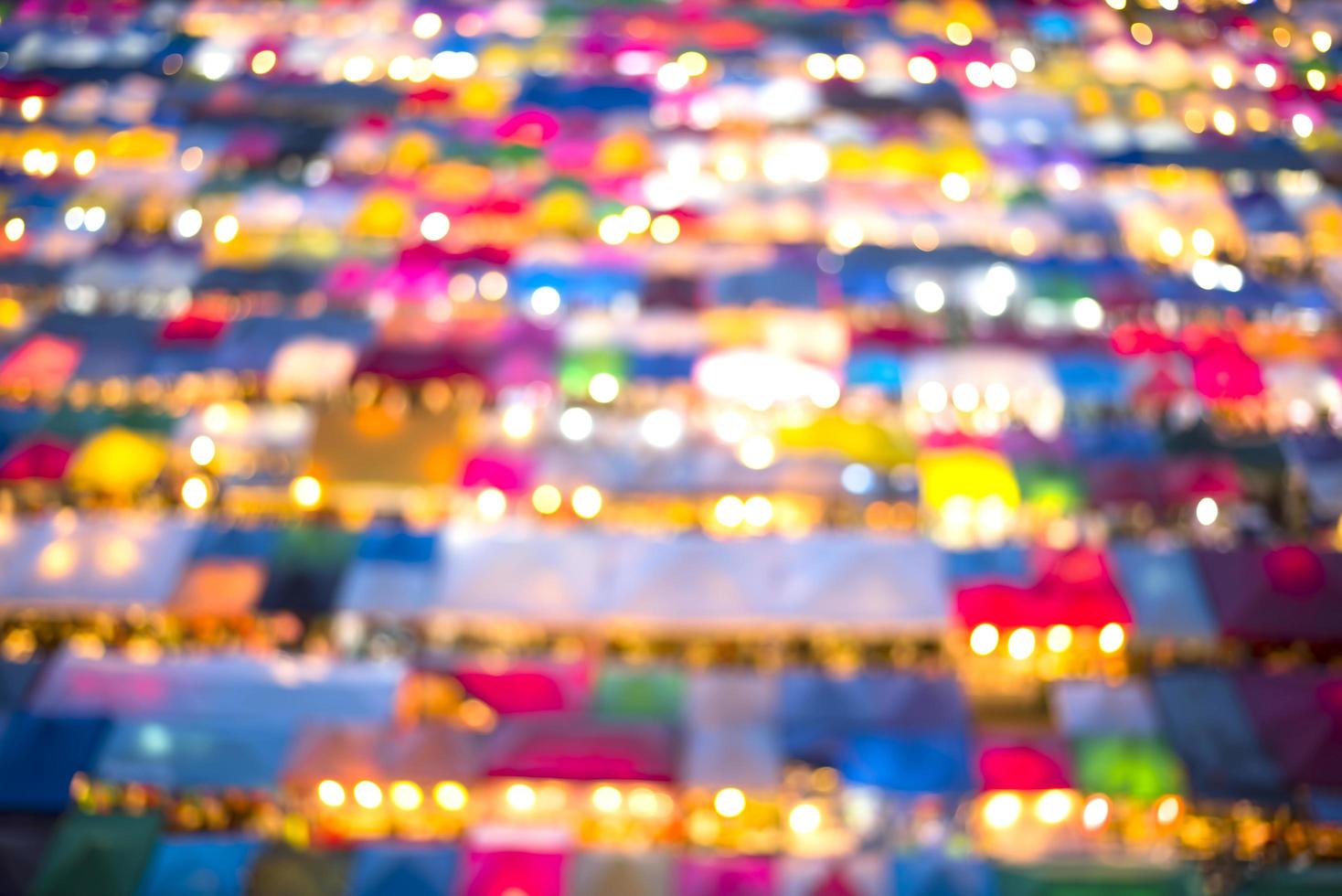 buntes Marktmarktbokeh foto