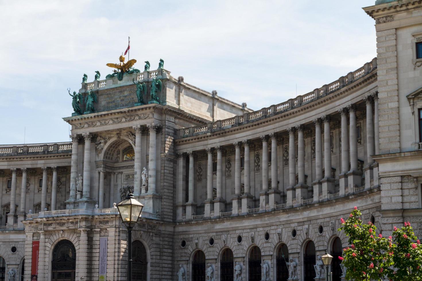 heldenplatz in der hofburg, wien, österreich foto