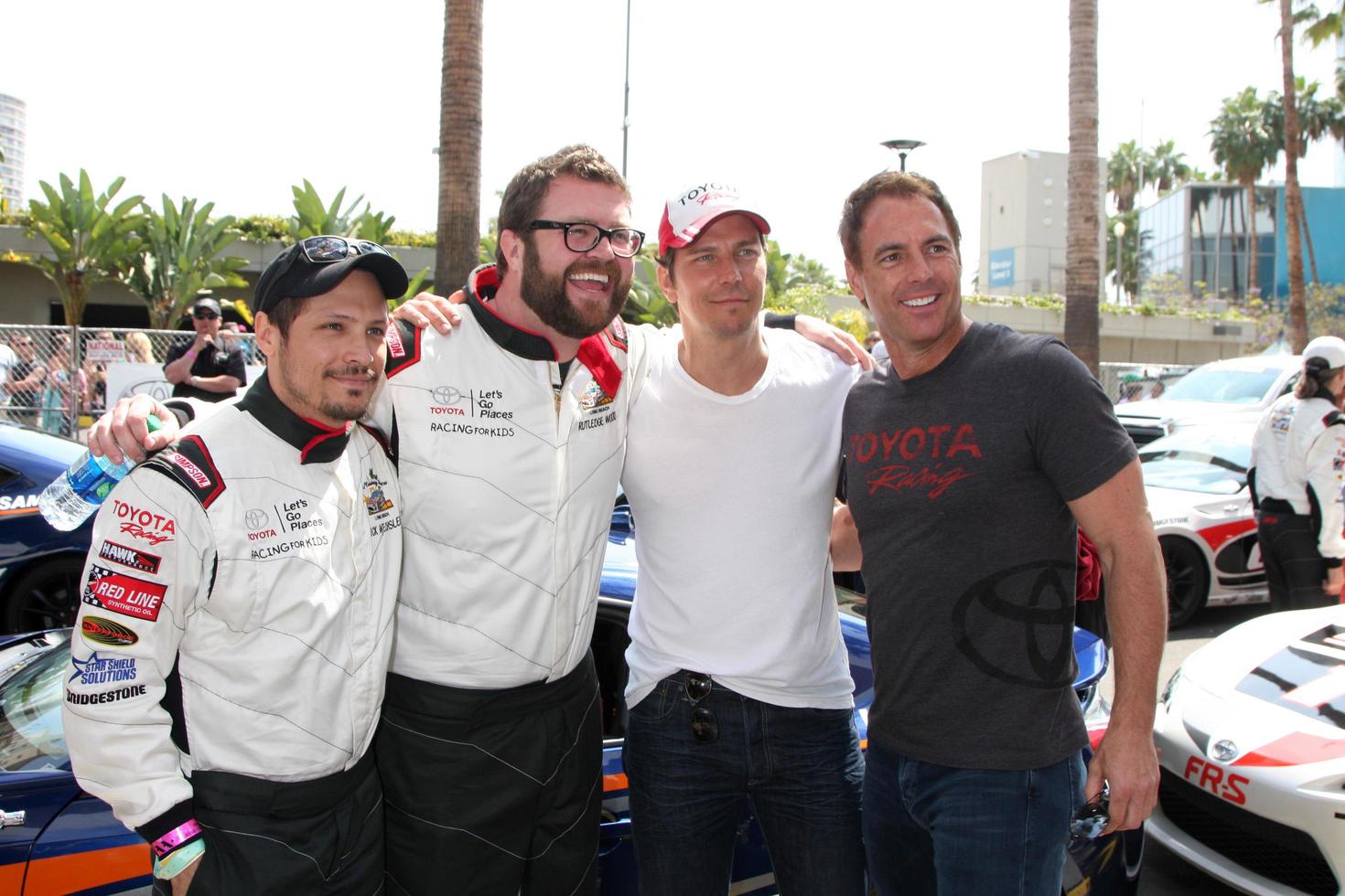 los angeles, 12. april - nick wechsler, rutledge wood, michael trucco, mark steines beim long beach grand prix pro promi renntag auf der long beach grand prix rennstrecke am 12. april 2014 in long beach, ca foto