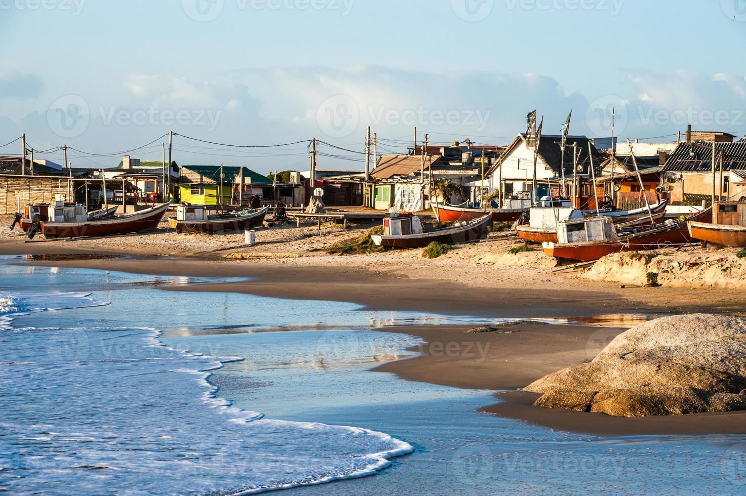 Strand von Punta del Diablo, Küste Uruguays foto