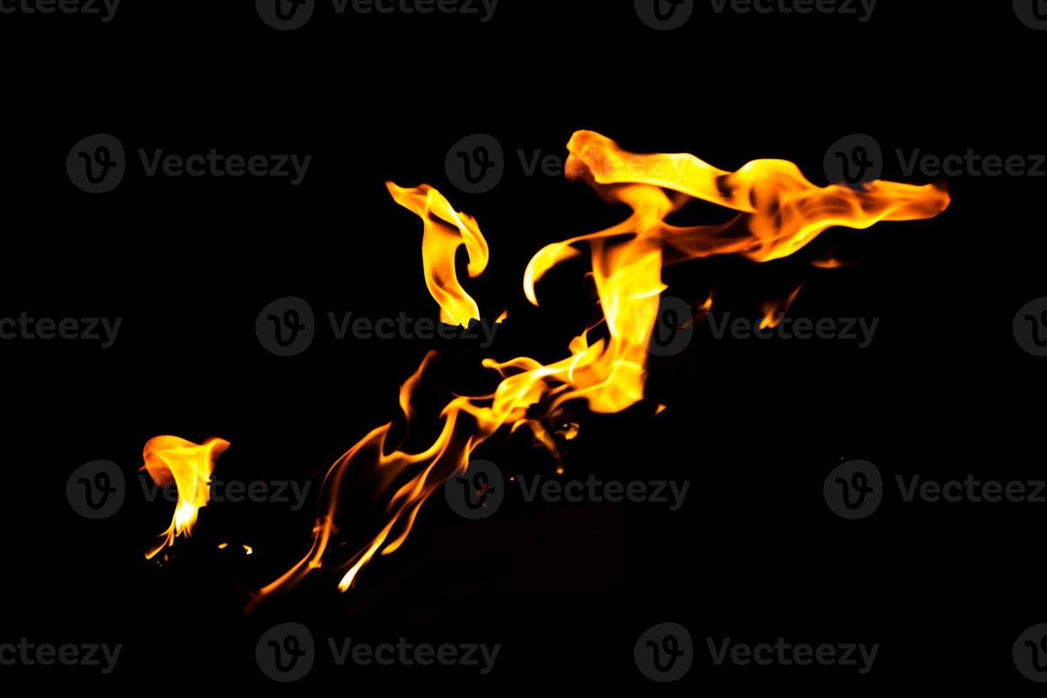 Feuer Flamme Textur. Brennmaterial Hintergrund. Brenneffektmuster. Flammen- und Fackeltapete. Hitze und Dunst Kulisse. foto