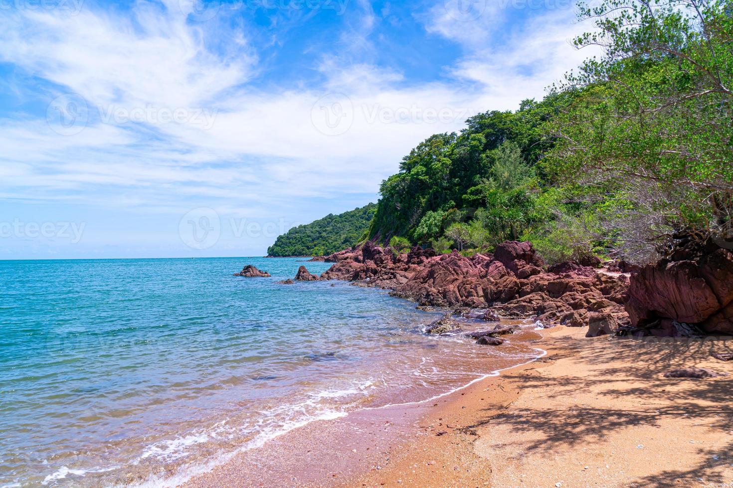 die rosa küste oder lan ihm chomphu bei chanthaburi in thailand foto