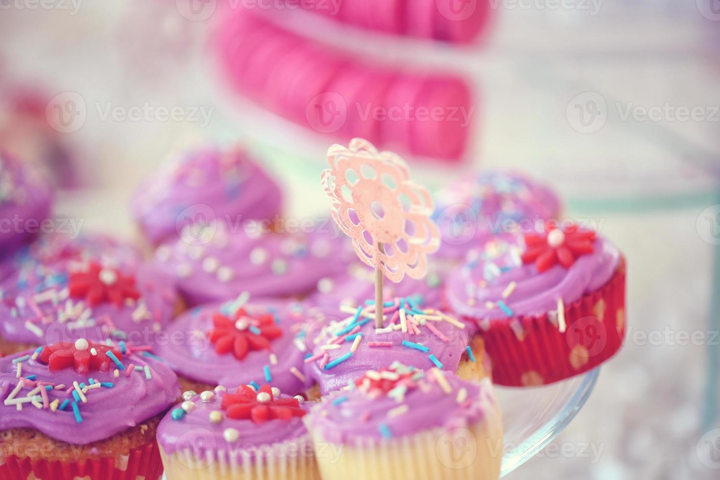 leckere Cupcakes am Hochzeitstag foto