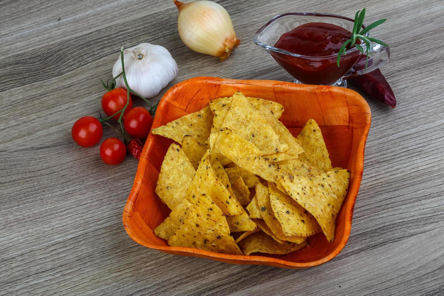 Nachos auf Holz foto