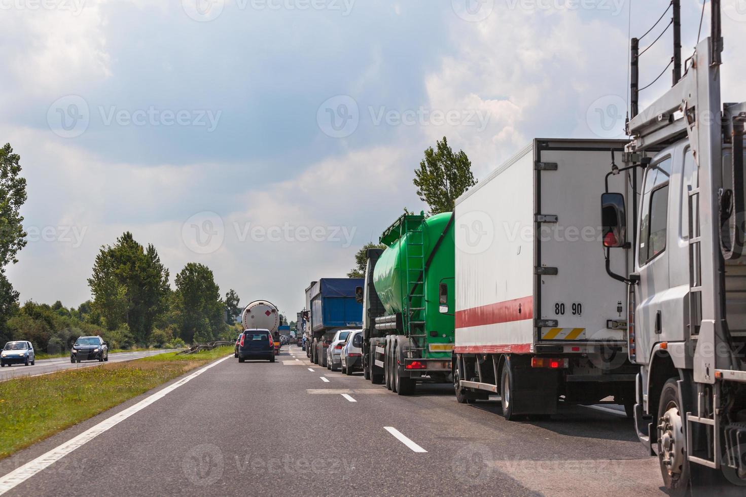 Stau auf der Autobahn foto