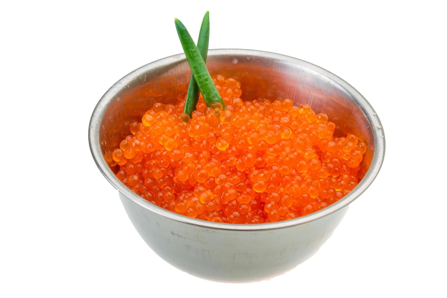 roter kaviar auf weiß foto