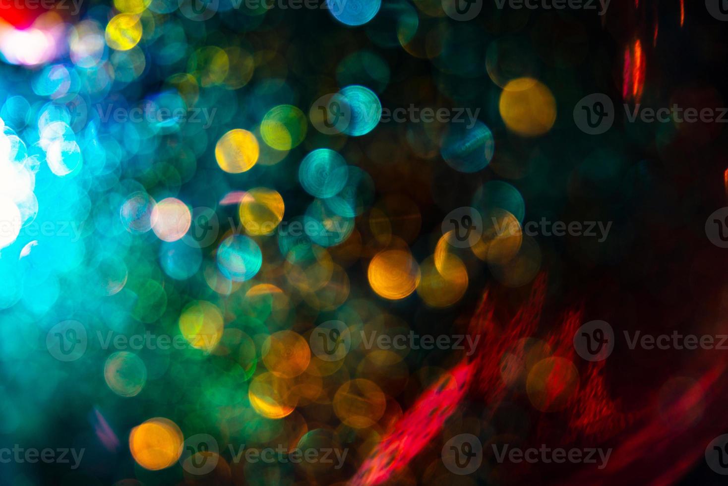 Defokussierter mehrfarbiger abstrakter Hintergrund mit Bokeh-Effekt foto