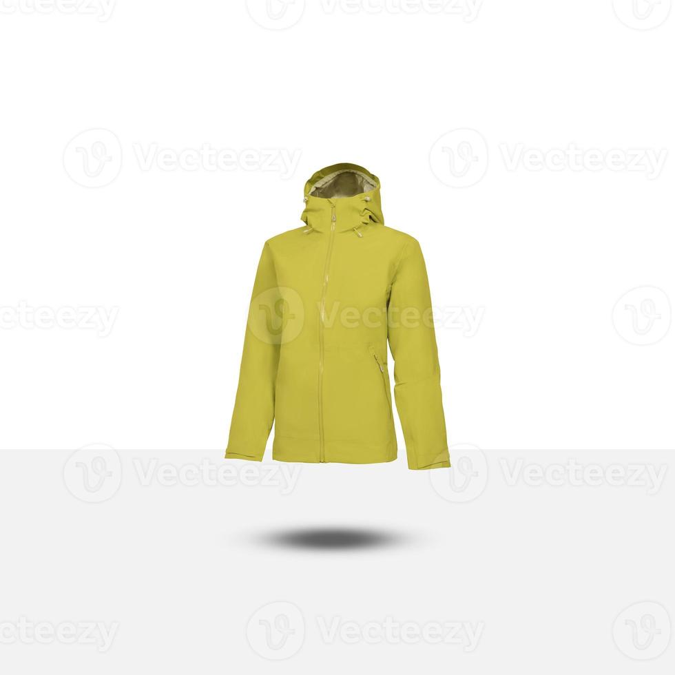 winterjacken, hoodies, wanderjacken und verschneite winterkleidung. wurm winter hoodie jacke isoliert auf hintergrund mit beschneidungspfad foto