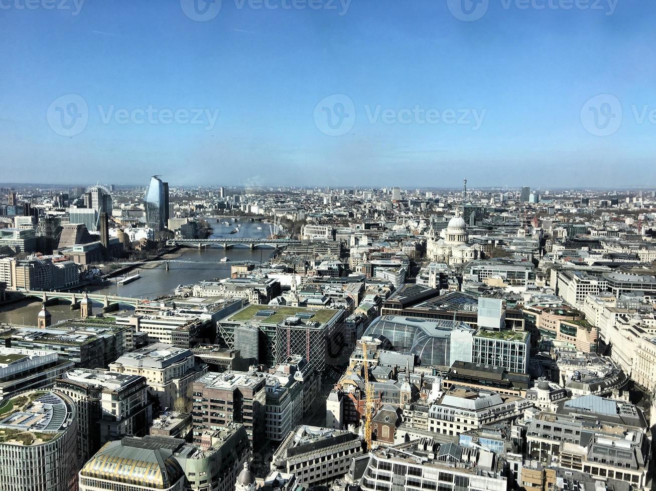 eine luftaufnahme von london foto