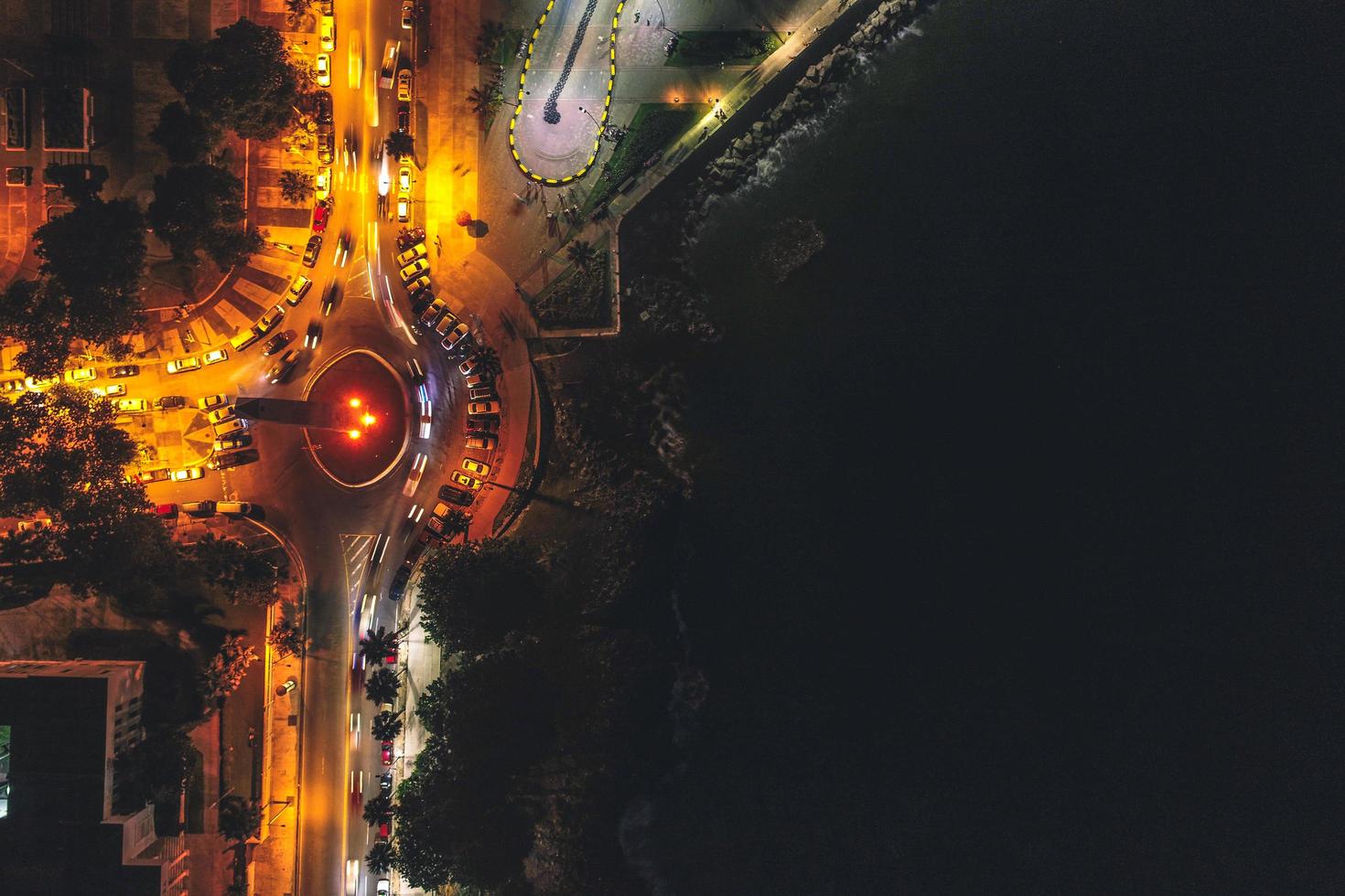 Luftbild der Dominikanischen Republik bei Nacht foto