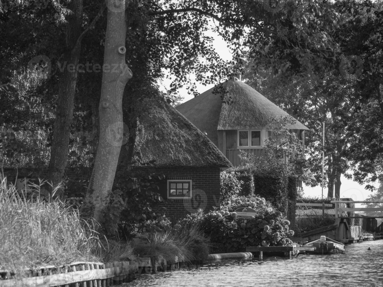 giethoorn in den niederlanden foto