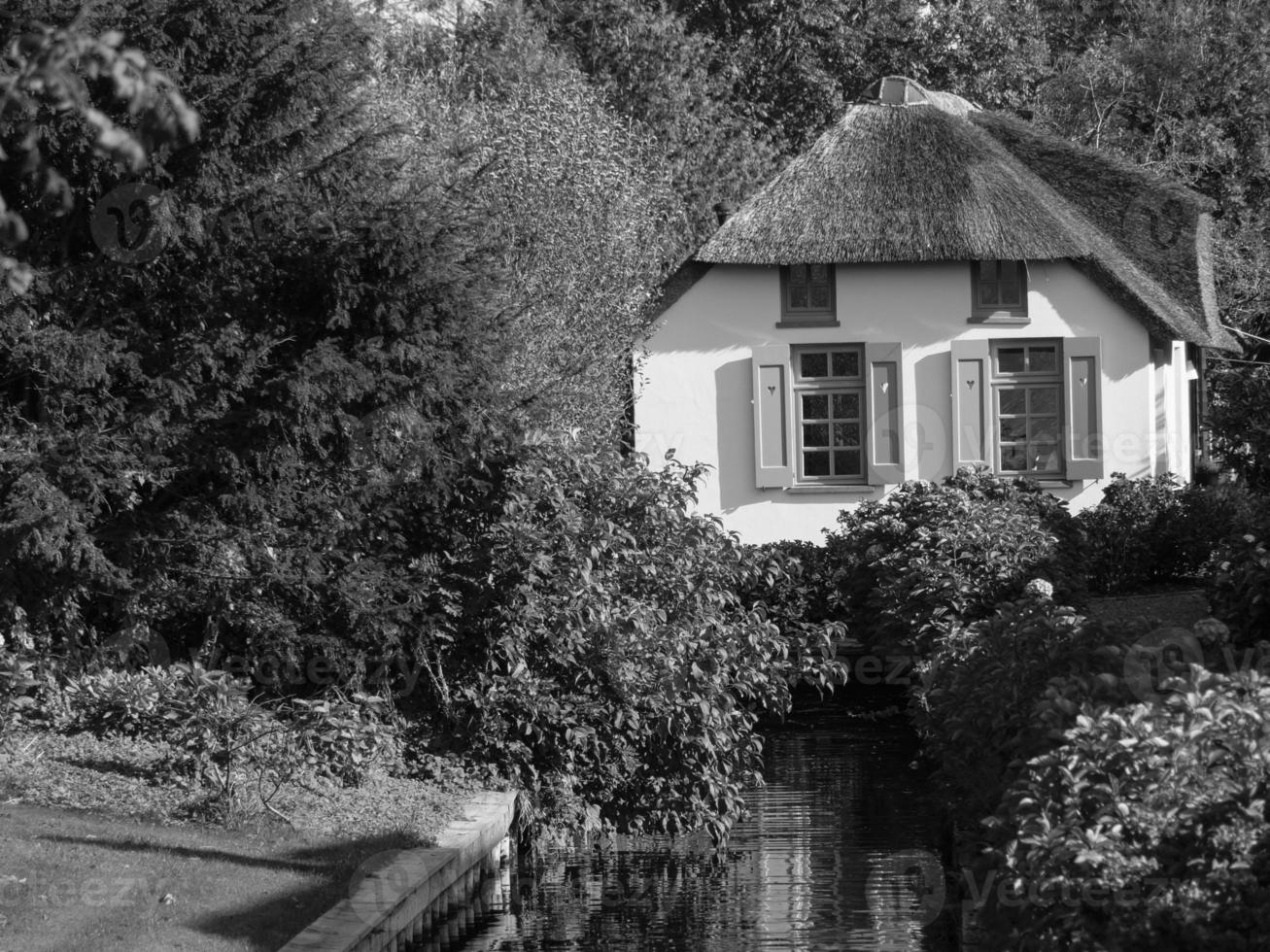 giethoorn in den niederlanden foto