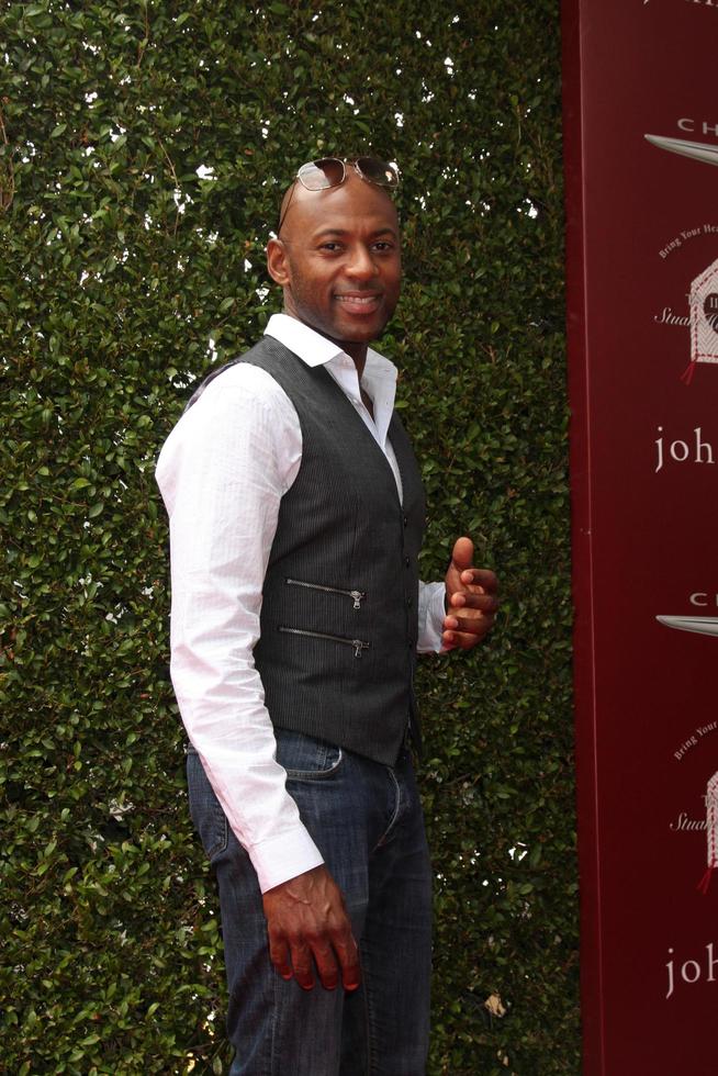 los angeles, 13. april - romany malco beim john varvatos 11. jährlichen stuart house benefit in der john varvatos boutique am 13. april 2014 in west hollywood, ca foto