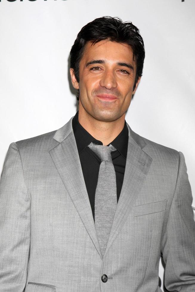 Los Angeles - 10. Januar - Gilles Marini kommt am 10. Januar 2012 in Pasadena, ca., zur ABC TCA Party Winter 2012 im Langham Huntington Hotel foto