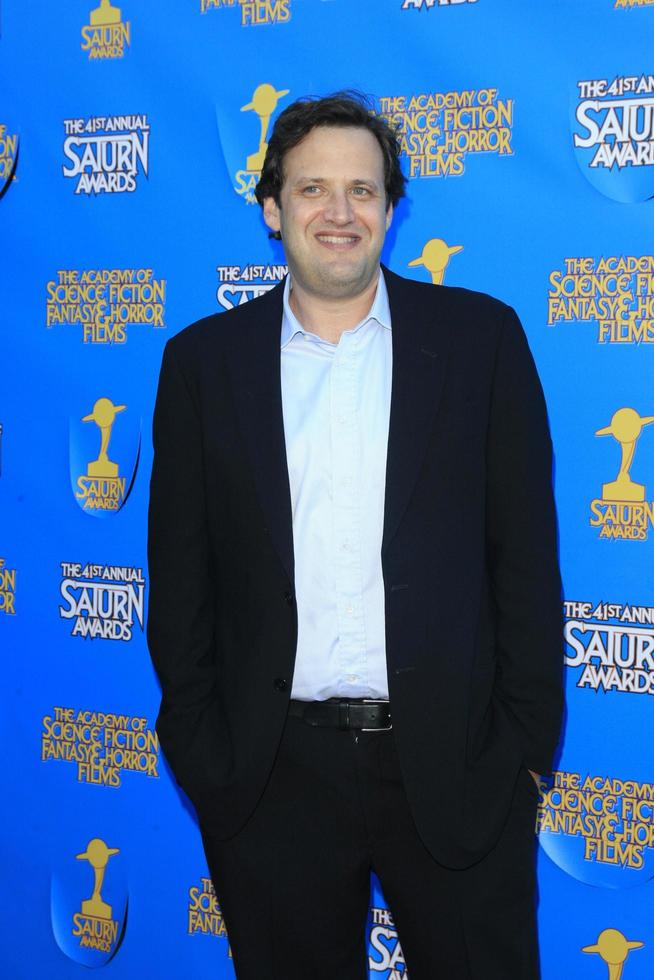 los angeles - 25. juni - andrew kreisberg bei den 41. jährlichen saturn awards ankünften bei the castaways am 25. juni 2015 in burbank, ca foto