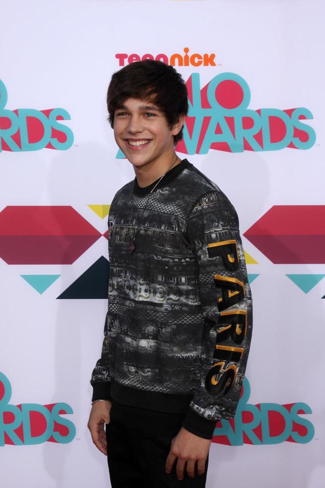 Los Angeles - 17. November - Austin Mahone bei den Teennick Halo Awards im Hollywood Palladium am 17. November 2013 in Los Angeles, ca foto