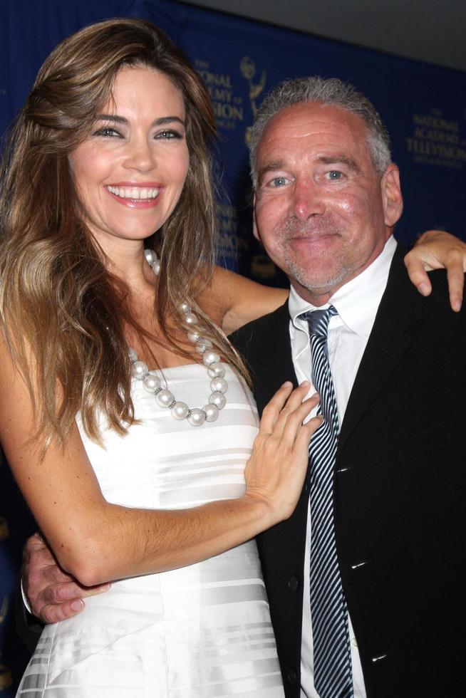 los angeles - 20. juni - amelia heinle, michael fairman bei den creative daytime emmy awards 2014 im westin bonaventure am 20. juni 2014 in los angeles, ca foto