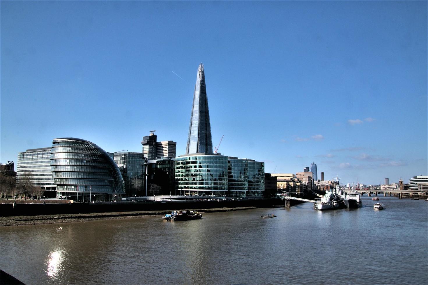 London im Vereinigten Königreich im Jahr 2019. Blick auf die Themse in London foto