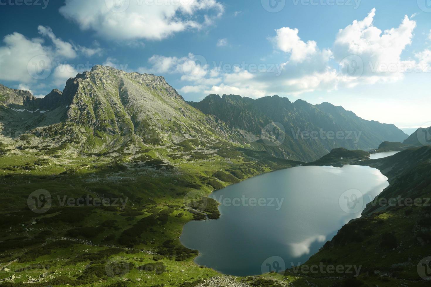 Tal von fünf Teichen in den Tatra-Bergen foto