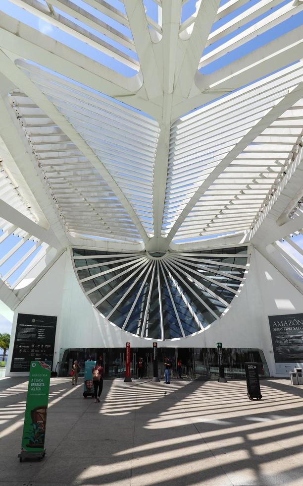 rio de janeiro, rj, brasilien, 2022 - museum of tomorrow, projekt des spanischen architekten santiago calatrava - maua-platz, stadtteil centro foto