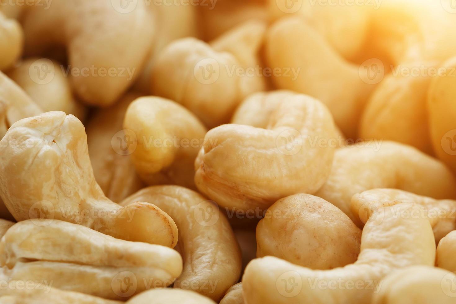 Bio-Cashew ohne Schale auf einem Hintergrund foto