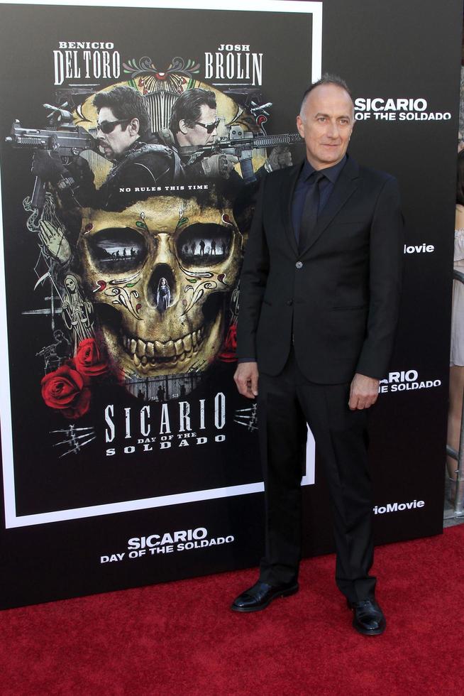 los angeles - 26. juni - stefano sollima im sicario - tag des soldaten premiere im village theater am 26. juni 2018 in westwood, ca foto