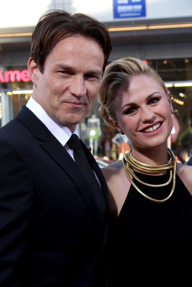 los angeles, 17. juni - stephen moyer, anna paquin bei der hbo-premiere von true blood, staffel 7, im tcl chinese theater am 17. juni 2014 in los angeles, ca foto