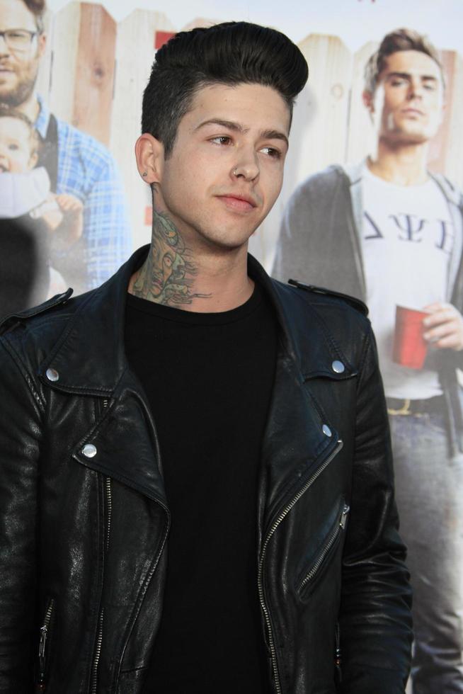 Los Angeles, 28. April - T Mills bei der Premiere der Nachbarn im Village Theatre am 28. April 2014 in Westwood, ca foto