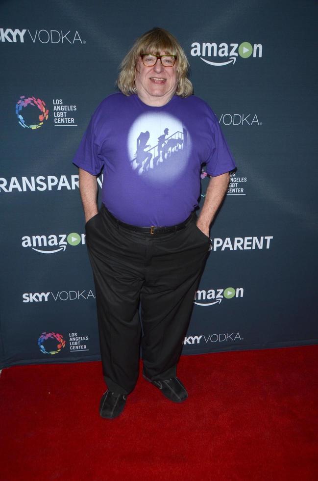 los angeles, nov 9 - bruce vilanch bei der transparenten premiere der zweiten staffel auf dem roten teppich im pazifischen designzentrum am 9. november 2015 in west hollywood, ca foto