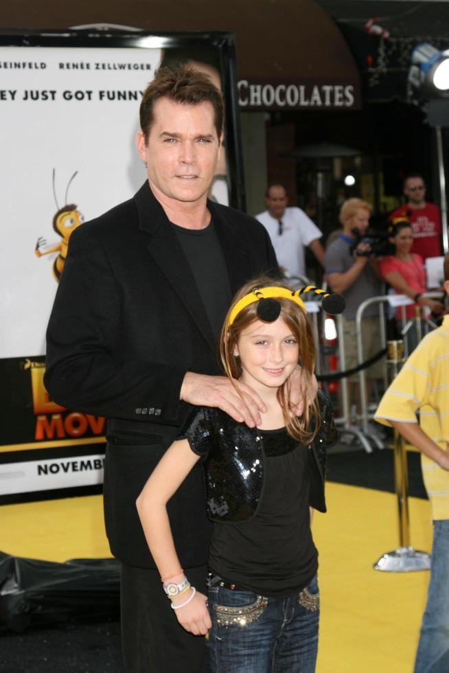 ray liotta und tochter karsen bee film la premiere mann s village theater westwood, ca. 28. oktober 2007 ©2007 kathy hutchins hutchins foto