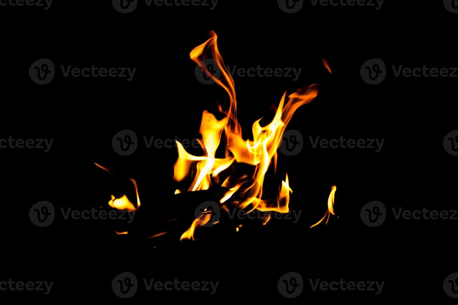 Feuer Flamme Textur. Brennmaterial Hintergrund. Brenneffektmuster. Flammen- und Fackeltapete. Hitze und Dunst Kulisse. foto