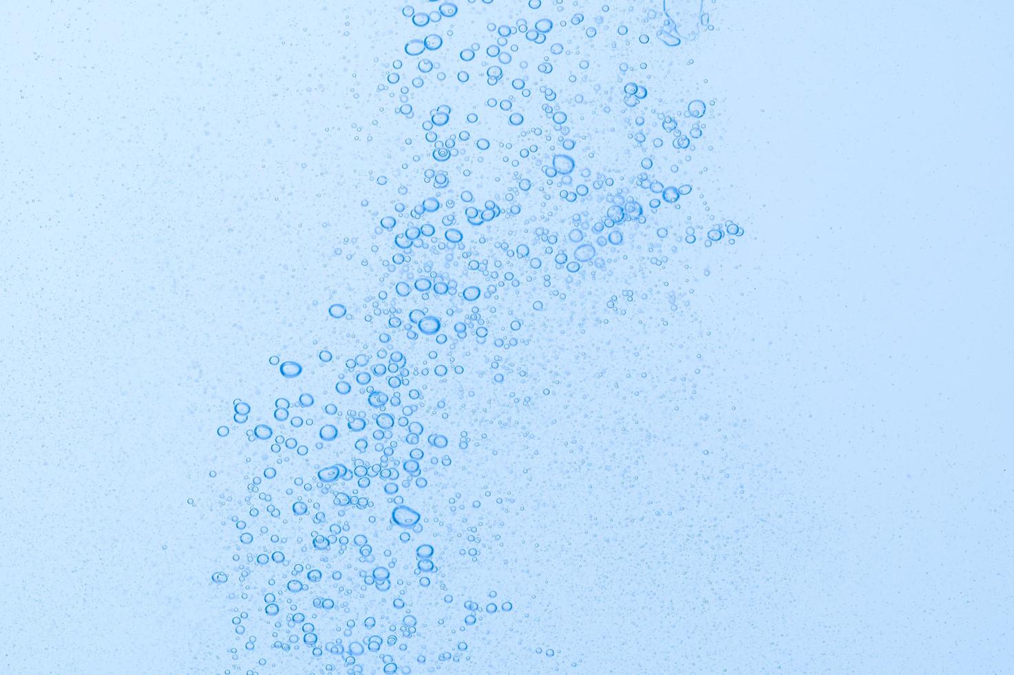 Blasen im Wasser foto