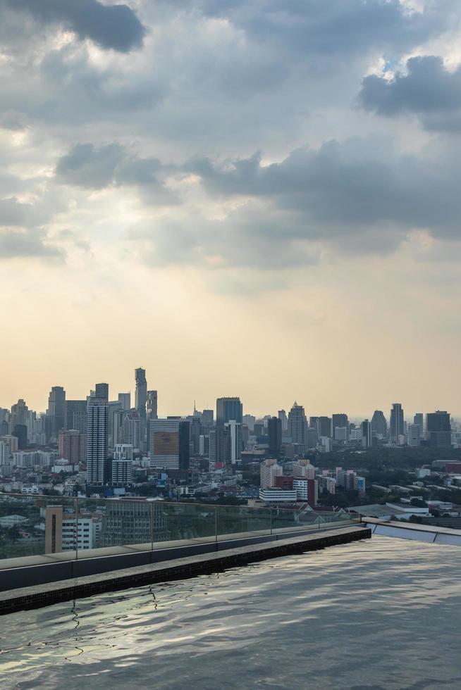 Blick auf die moderne Stadt Bangkok, Thailand foto