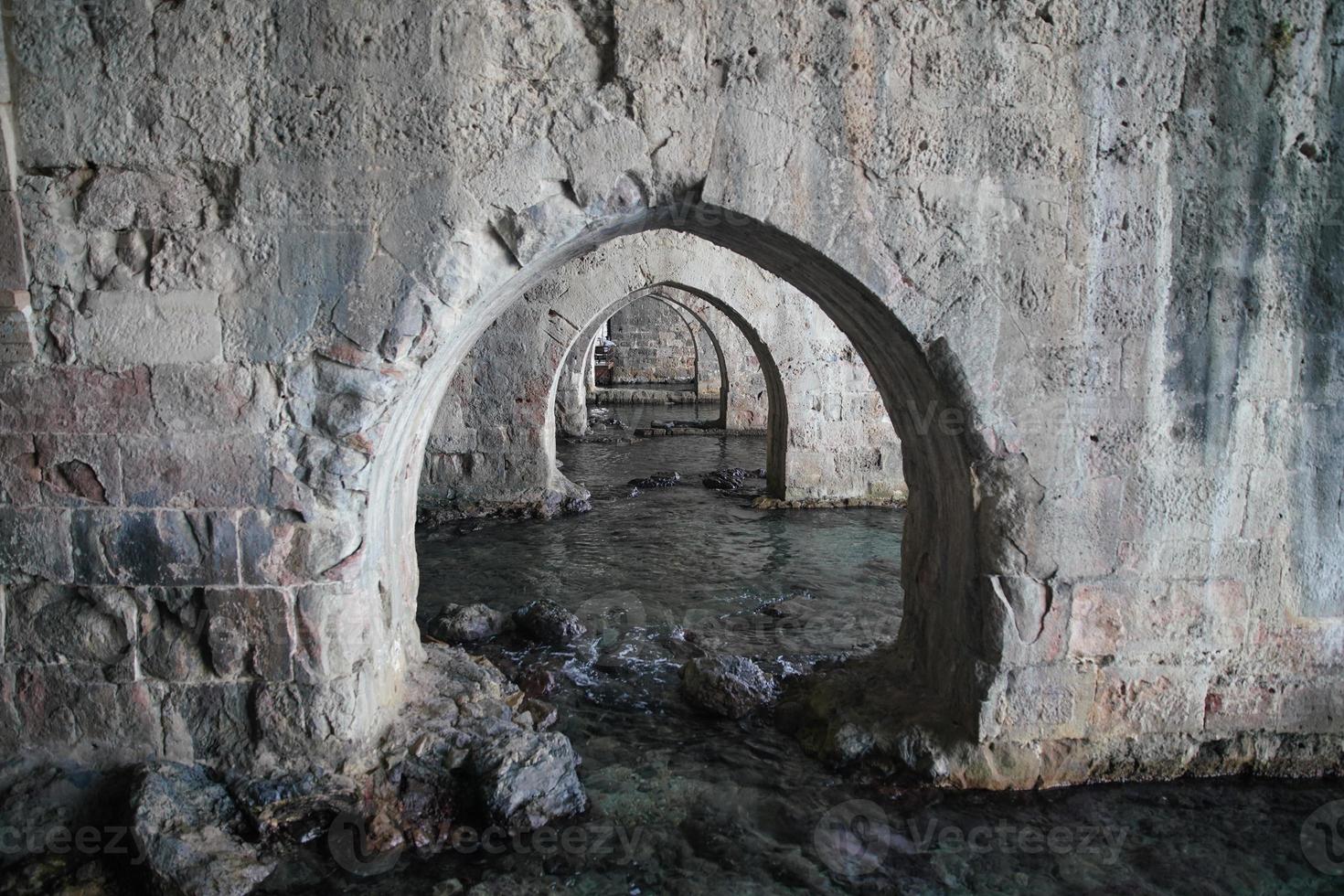 historische Werft in der Stadt Alanya in Antalya, Türkei foto