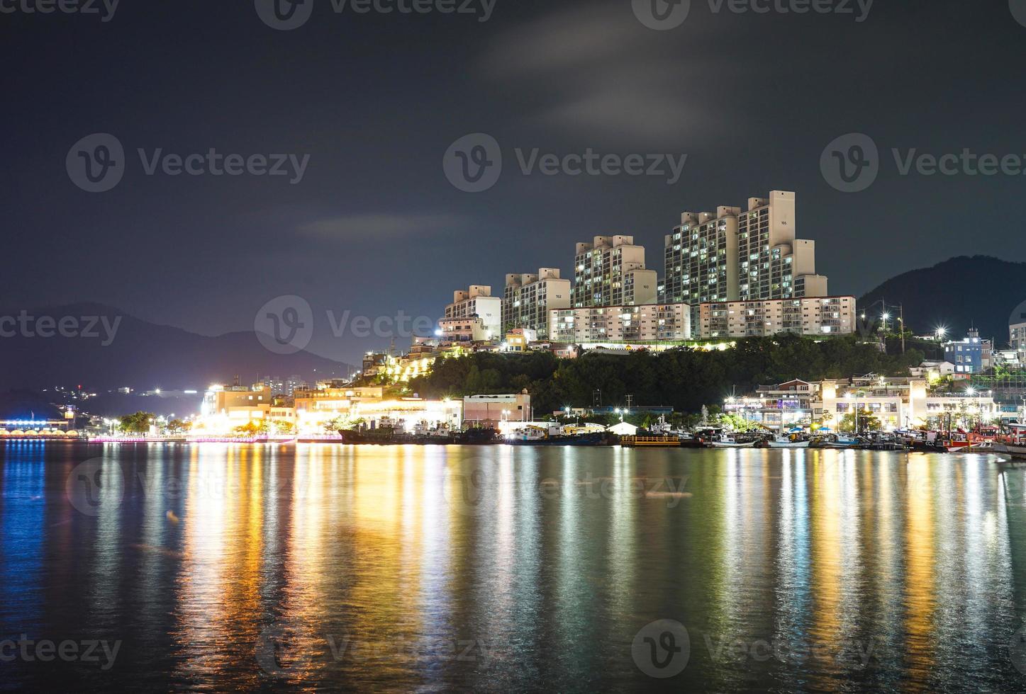 Nachtansicht von Yeosu, Südprovinz Jeolla, Korea foto