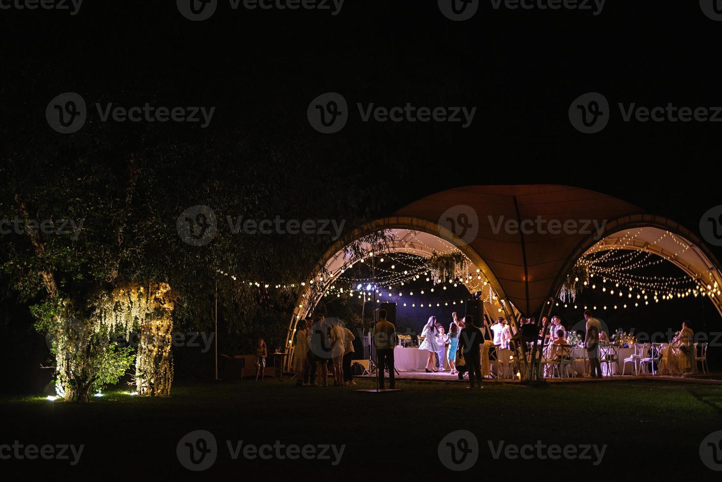 Bankettsaal für Hochzeiten, Bankettsaaldekoration foto